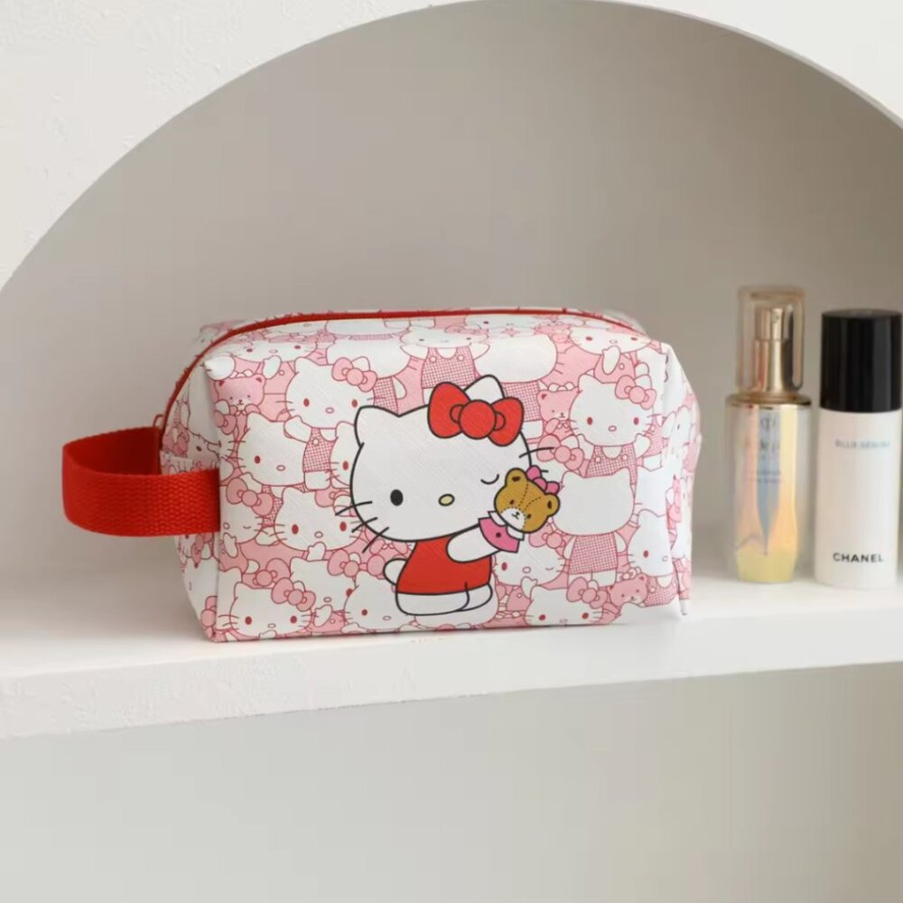 HELLO KITTY Waterproof Cosmetic Bag NEW